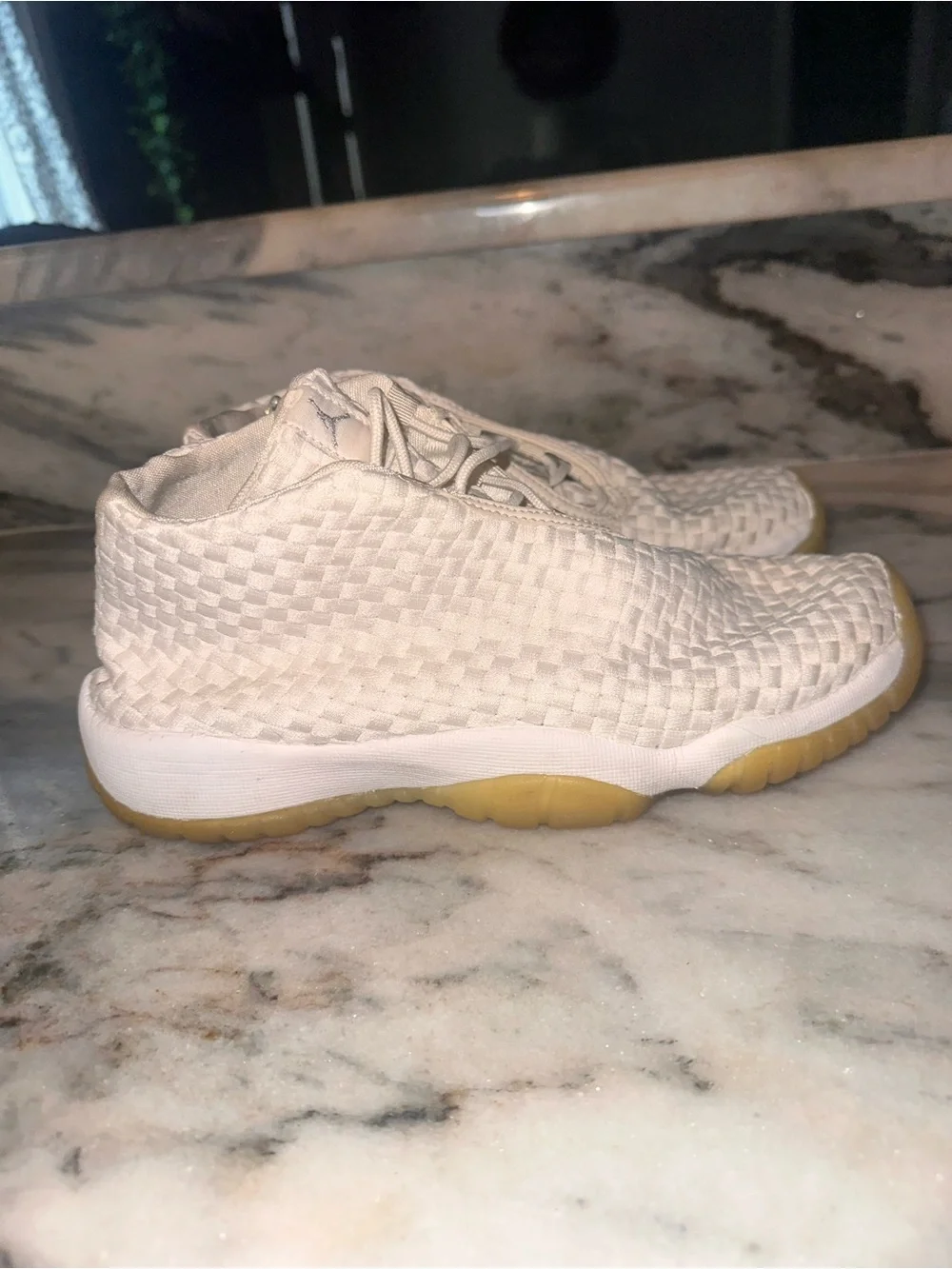 Jordan lightweight woven